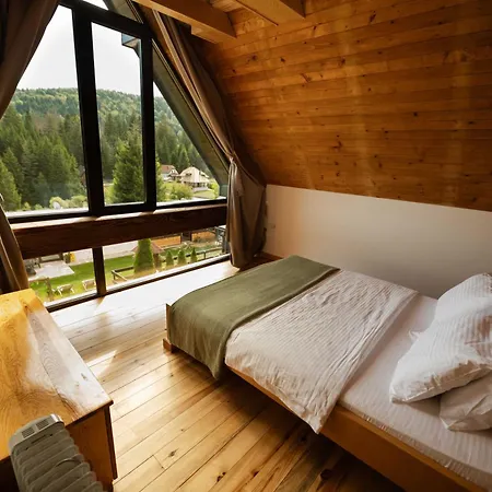 Planinska Kuca Popovic 3 Ljubos