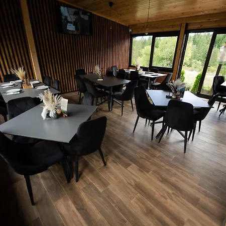 Planinska Kuca Popovic 3 * Ljubos