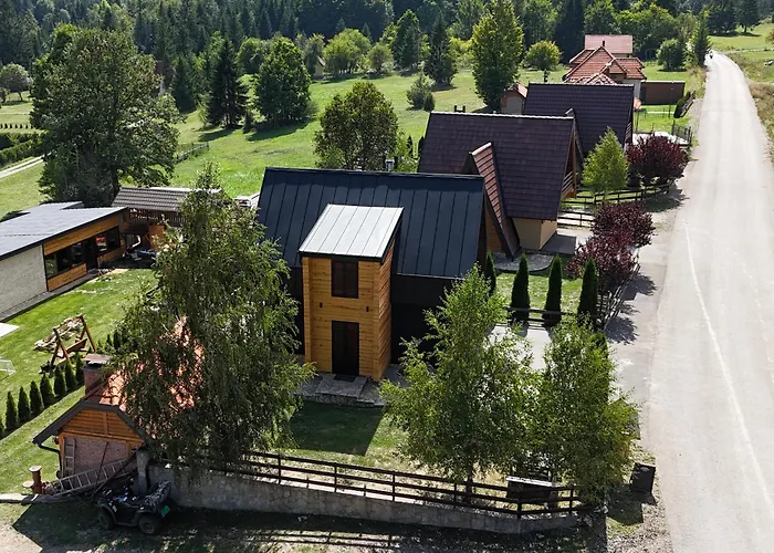 Planinska Kuca Popovic 3 Ljubos