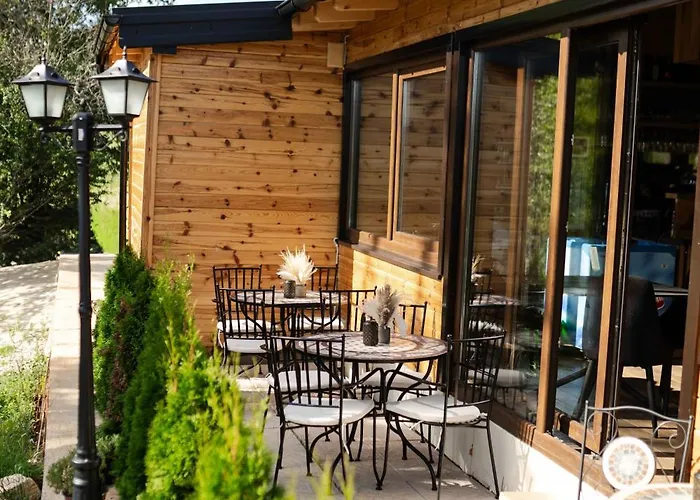 Planinska Kuca Popovic 3 * Ljubos